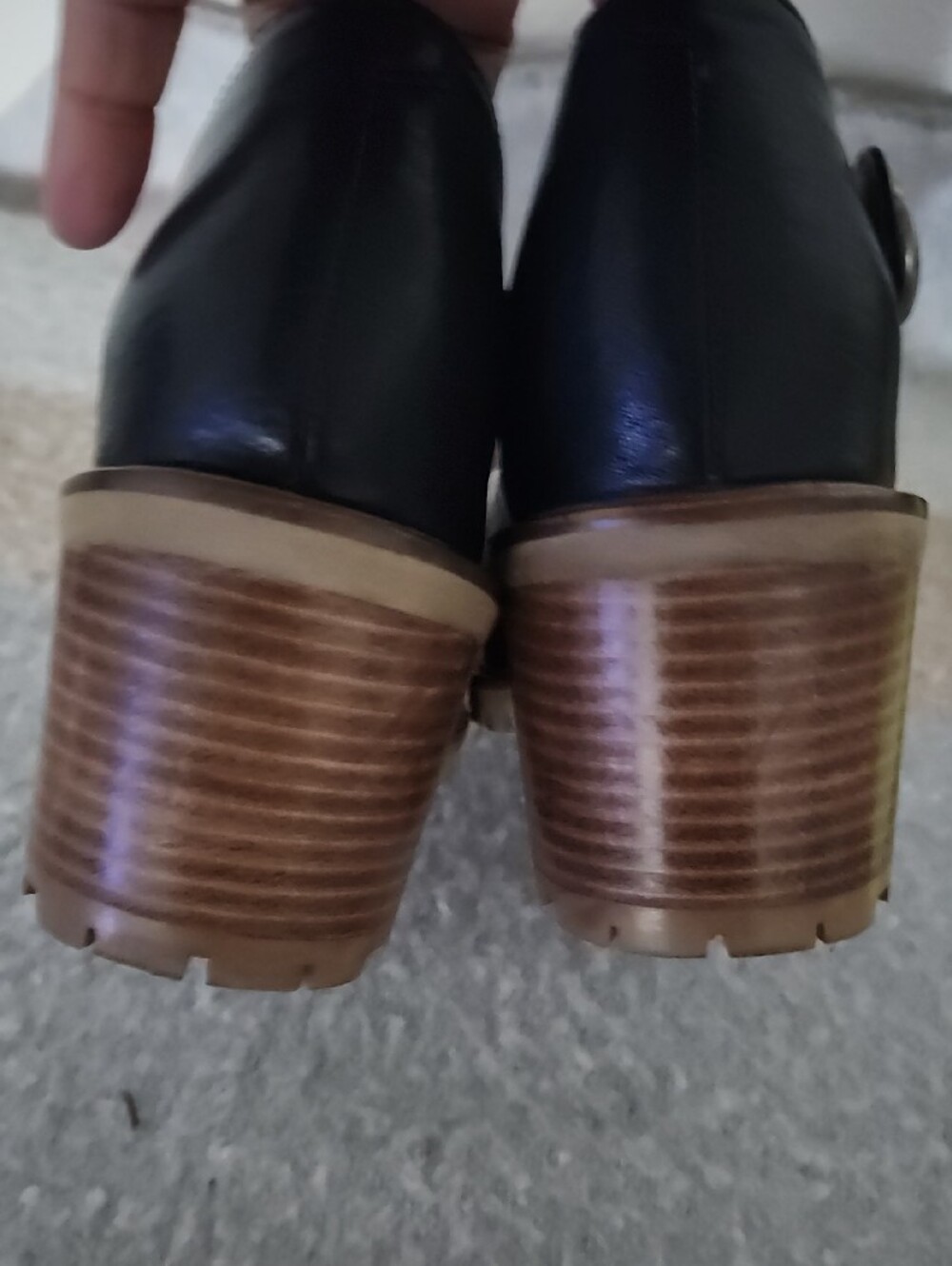 Seychelles Lock and Key Black Leather Mary Jane Block Heels Sz 6.5 Dark Academia - Picture 4 of 10